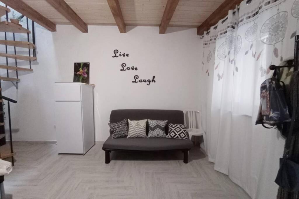 B&B la piccola maison Ploaghe Extérieur photo
